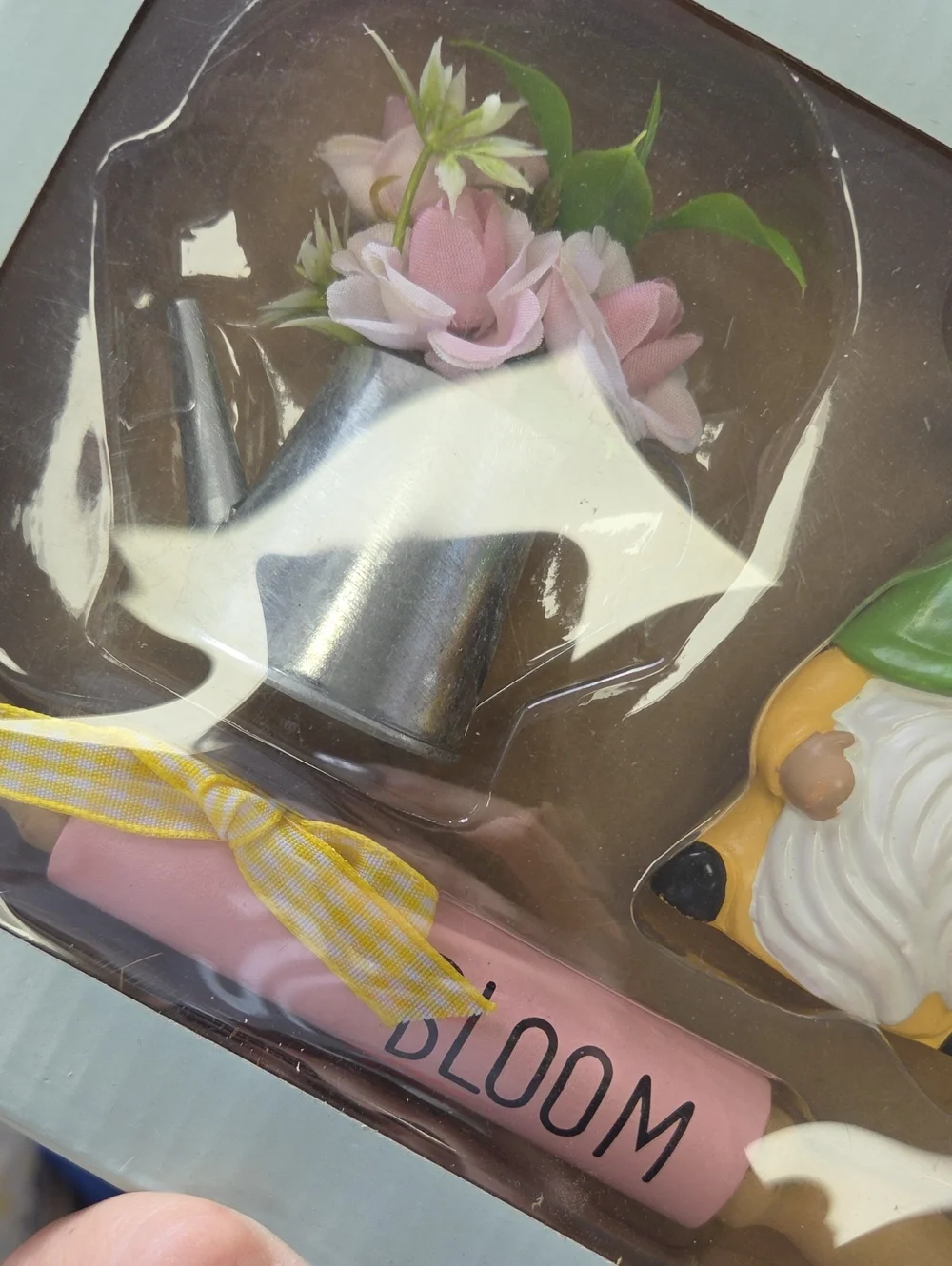 Decorative Gnome & Floral Kitchen Set - Green, Pink, Yellow
